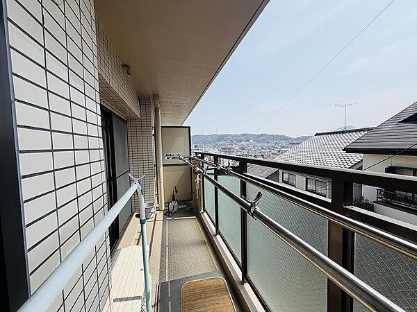南側バルコニー眺望良好です♪
