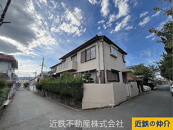 外観：327002988110
