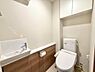 トイレ：トイレには独立された手洗いカウンター付き。