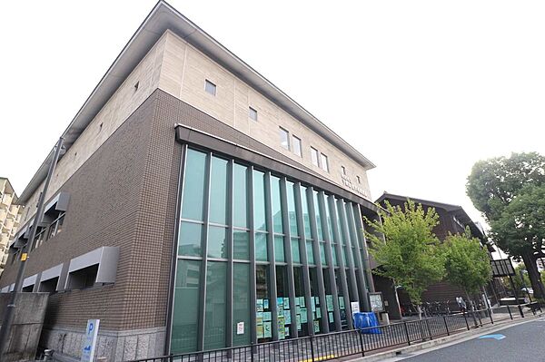 千里山・佐井寺図書館へ徒歩8分・約580ｍ