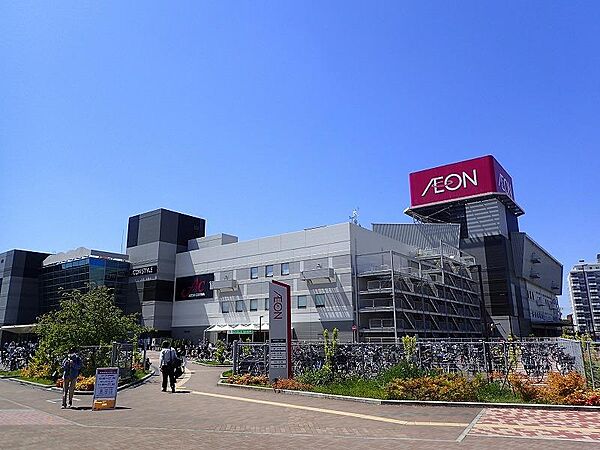 ライトオンイオンモール茨木店まで808m