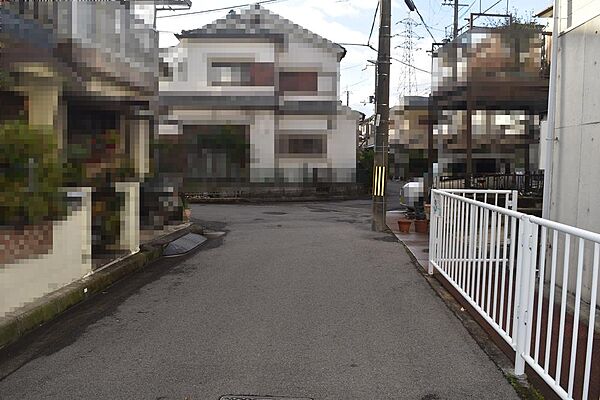 現地前面道路