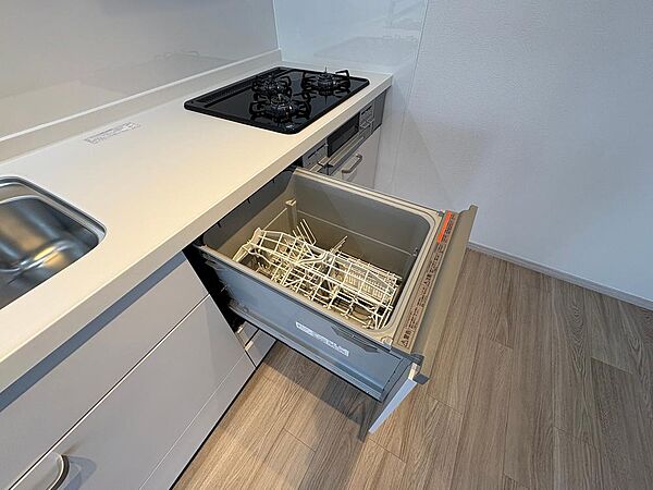 食器洗浄機が後片付けをサポート♪食事後の家族のくつろぎタイムをゆっくりもてます♪
