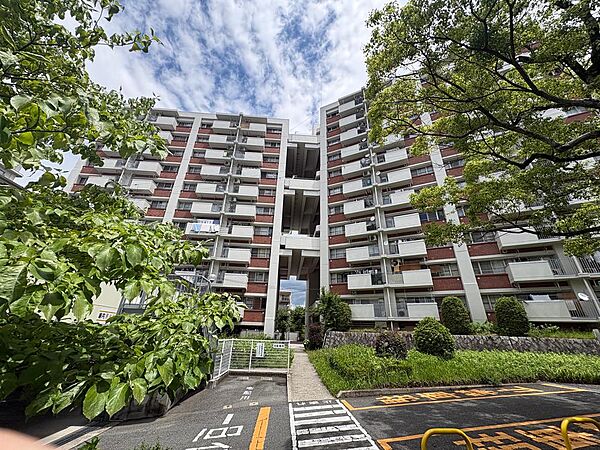 現地外観写真住宅都市整備公団分譲のマンションです。