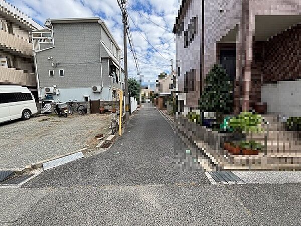 南側前面道路
