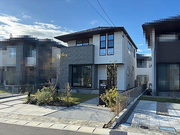 外観：328000540455