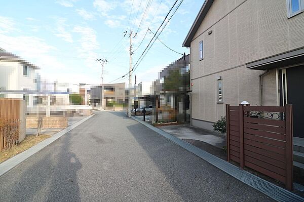 前面道路幅員は約6m