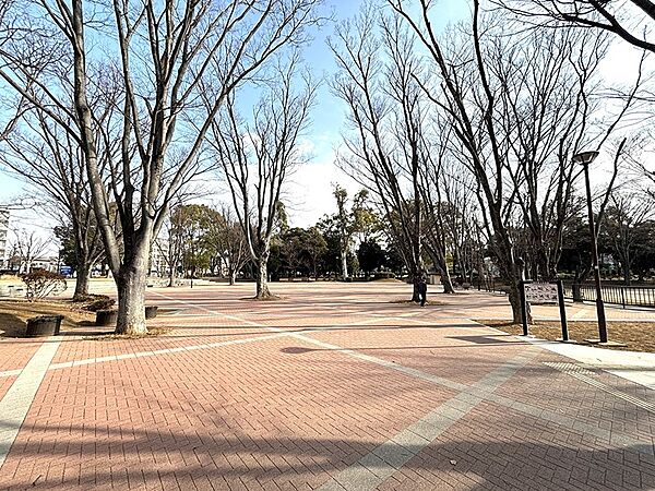 小金原公園（560m）
