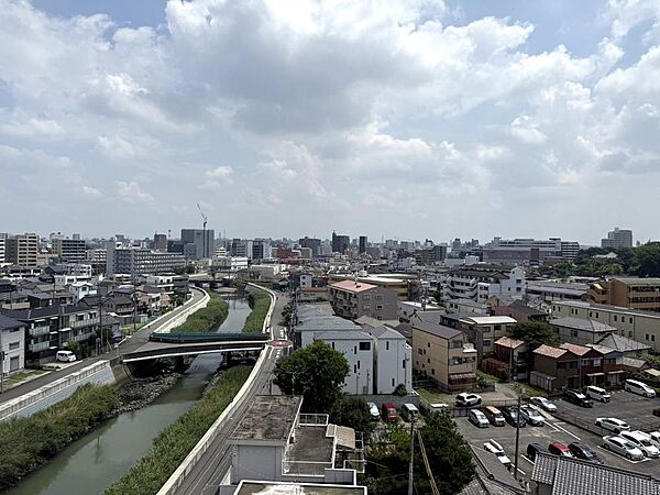 現地からの眺望（2026年6月）撮影■ご見学の際に、9階最上階からの眺望もご覧ください■