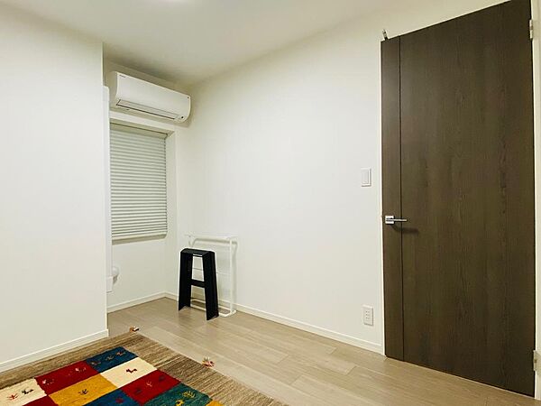 ◆全室にクローゼットがあり、収納力の高いお部屋です♪