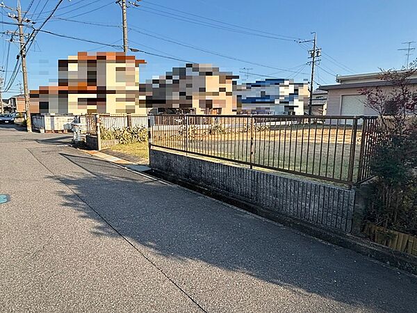 建築条件なしのため、お好みのハウスメーカーで夢のマイホームを建築できます。