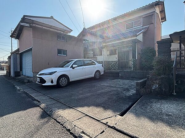 陽当たり良好な現地写真です。ご見学は随時受け付けておりますので、お気軽にお問い合わせください。