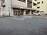 周辺：セブンイレブン 津市西丸之内店（52m）
