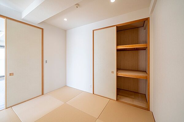押し入れが活きて、部屋がすっきり保ちやすいです。