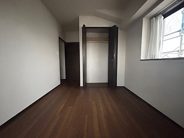 季節の衣類を整理しやすく、部屋がいつもすっきりします。