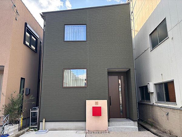 外観：334000209984