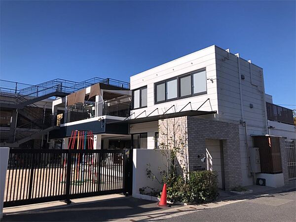 ひまわりやすにしこども園（868m）