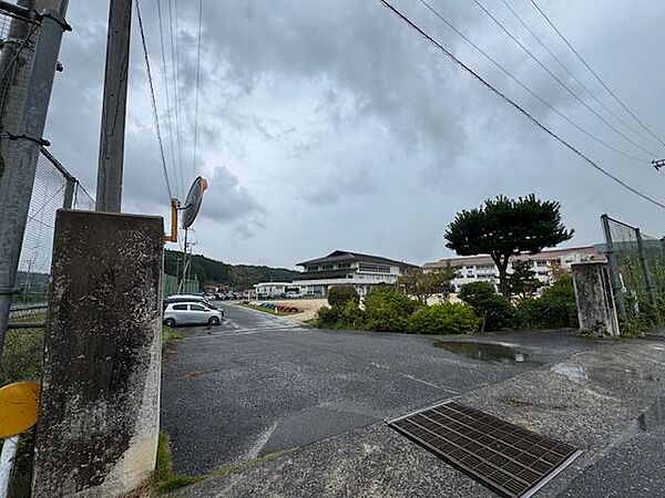 東広島市立小谷小学校まで890m