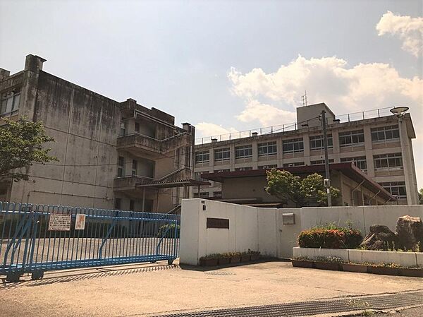 広島市立伴東小学校まで1425m