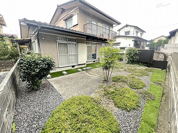 ガーデニングや家庭菜園など、お庭での過ごし方を自由に描けます。住まいでの時間がより豊かなものになるでしょう。