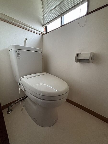 トイレを拡大表示
