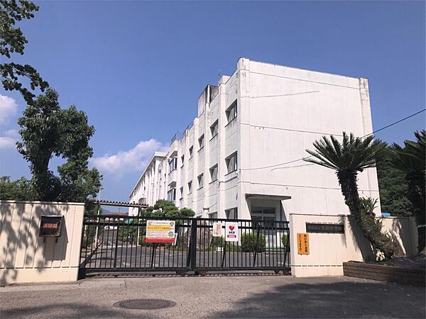 広島市立安西中学校（3010m）