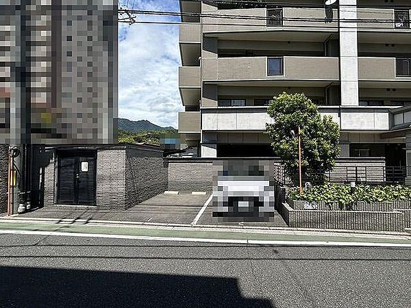 平面駐車場付き（専用使用権あり）