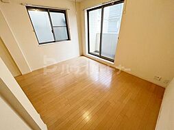 東京メトロ千代田線 北千住駅 徒歩10分の賃貸マンション 2階1Kのリビング/ダイニング