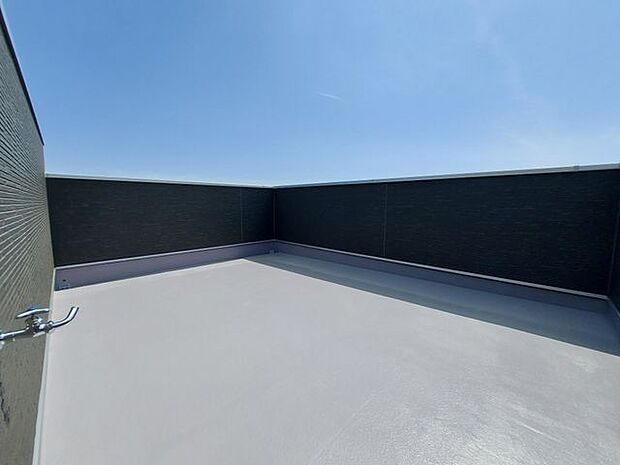 同仕様ワイドバルコニー