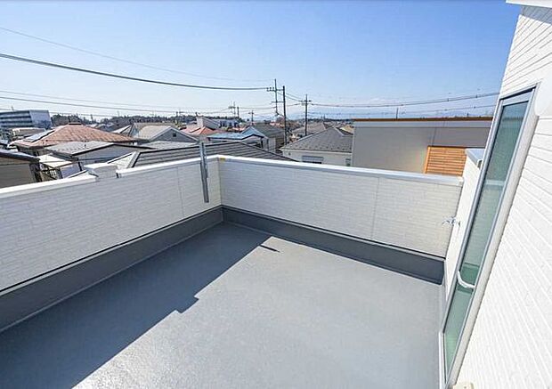 同仕様ワイドバルコニー
