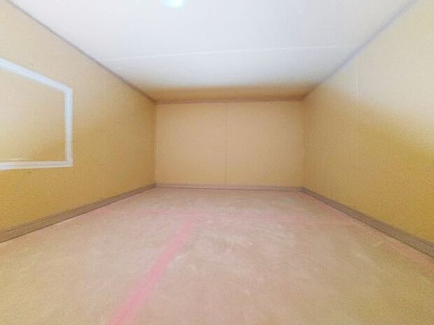小屋裏収納