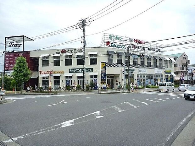 トレアージュ白旗ショッピングセンター 徒歩12分。 890m