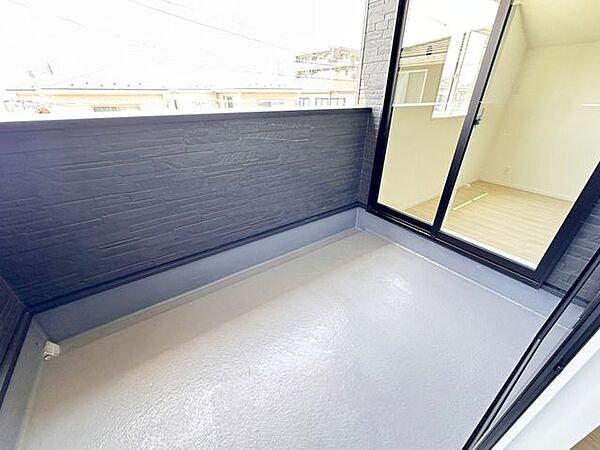 バルコニーを拡大表示