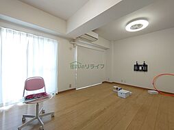 東京メトロ有楽町線 江戸川橋駅 徒歩3分の賃貸マンション 10階2LDKのリビング/ダイニング