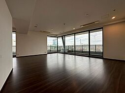 東京メトロ有楽町線 麹町駅 徒歩2分の賃貸マンション 12階3LDKのリビング/ダイニング