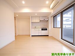 都営新宿線 曙橋駅 徒歩3分の賃貸マンション 2階1LDKのリビング/ダイニング