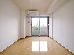 東京メトロ有楽町線 飯田橋駅 徒歩7分の賃貸マンション 2階1Kのリビング/ダイニング