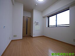 都営新宿線 曙橋駅 徒歩1分の賃貸マンション 10階1Kのリビング/ダイニング