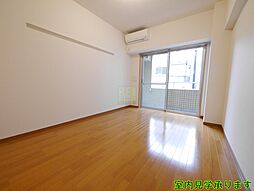 都営新宿線 新宿三丁目駅 徒歩5分の賃貸マンション 2階1Kのリビング/ダイニング