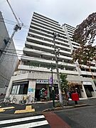 新宿御苑前駅より徒歩3分 9階 築41年11ヶ月の賃貸物件