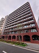 新宿御苑前マンション 3階 築43年1ヶ月の賃貸物件