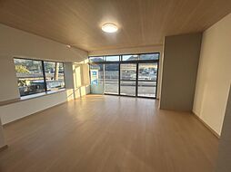 安芸高田市吉田町上入江　戸建て 4LDKのリビング/ダイニング