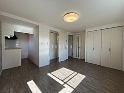 グランドサクセス澄川 402 4階1Kのリビング/ダイニング