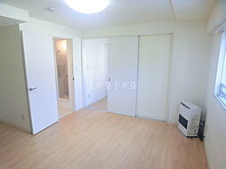 ロコベルソ月寒東 205 2階1LDKのリビング/ダイニング