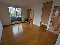 ショコラ・トゥール 108 1階1LDKのリビング/ダイニング