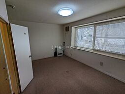 リラハイム円山 0005 1階1Kのリビング/ダイニング