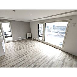 アルファスクエアＳ17 211 2階3LDKのリビング/ダイニング