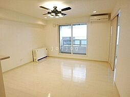 カレラ近代美術館前 302 3階1LDKのリビング/ダイニング