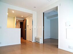 プライムメゾン南2条 1403 14階1LDKのリビング/ダイニング