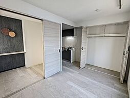 札幌市営東西線 西11丁目駅 徒歩8分の賃貸マンション 5階1DKのリビング/ダイニング